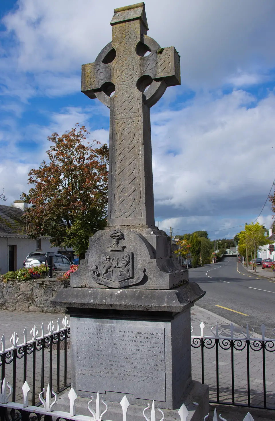 Myles O'Reilly Monument, main street, Finnea