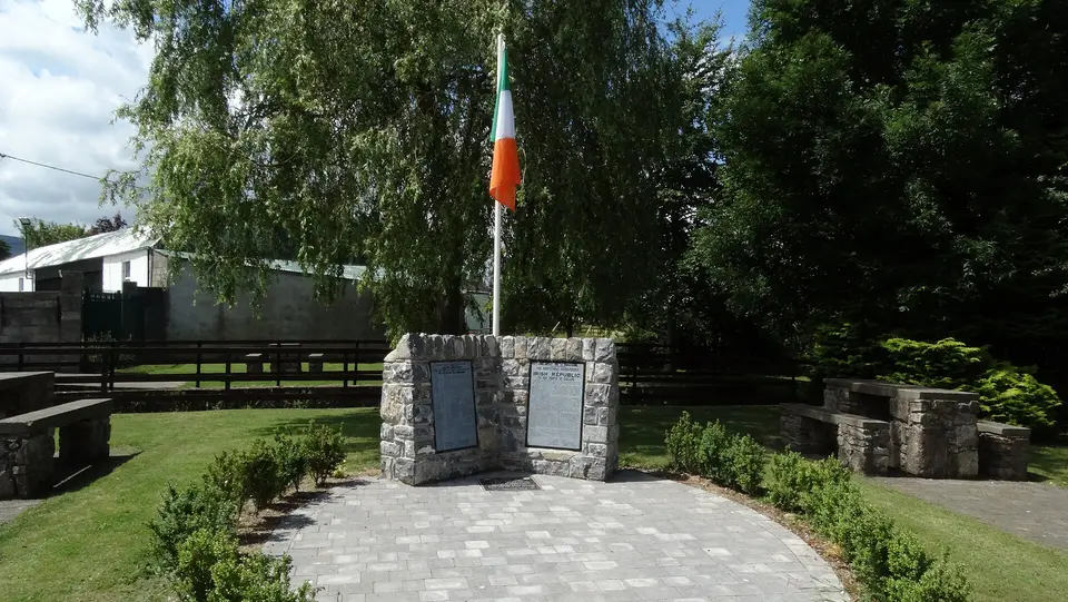 Newcastle, Co Tipperary - Irish Republic commemoration stone