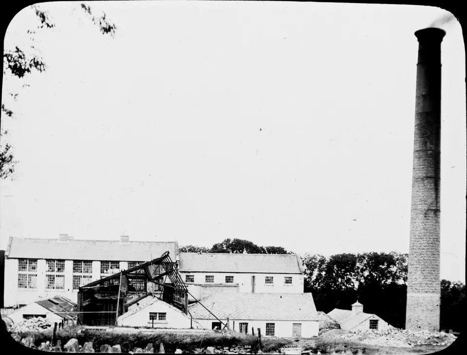 No 41 Swiftbrook Upper Mill, with shaft (33759071911)