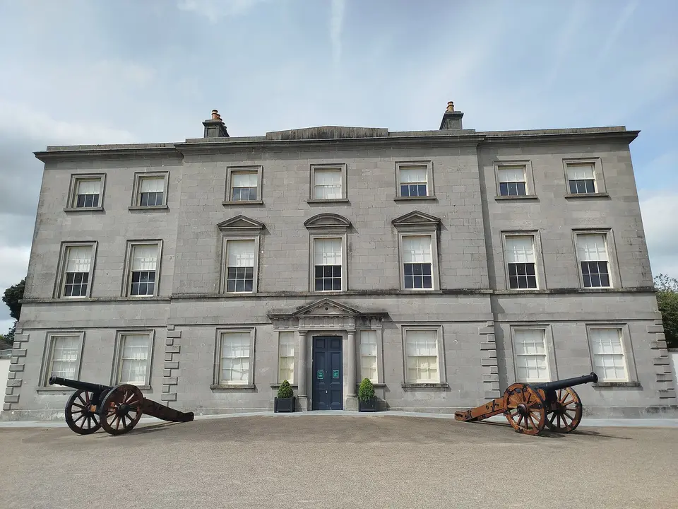 A view of Oldbridge House.
