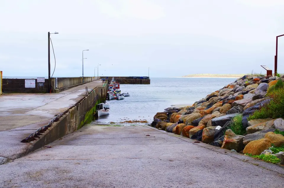 Pier and slipway at Magheraroaty/Machaire Rabhartaigh, Co. Donegal