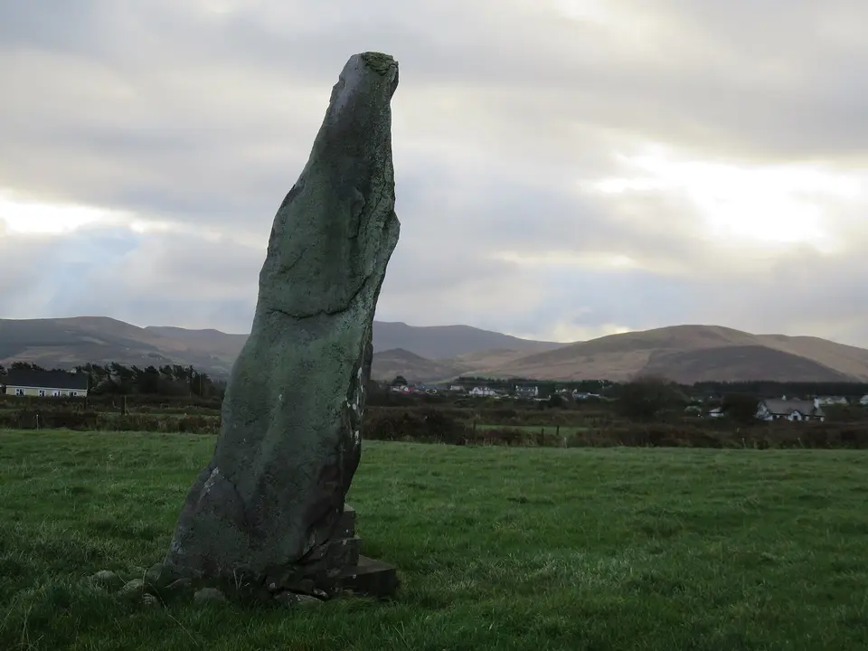 Pierre Dressée, Aughacasla North, Castlegregory, Co. Kerry, Irlande
