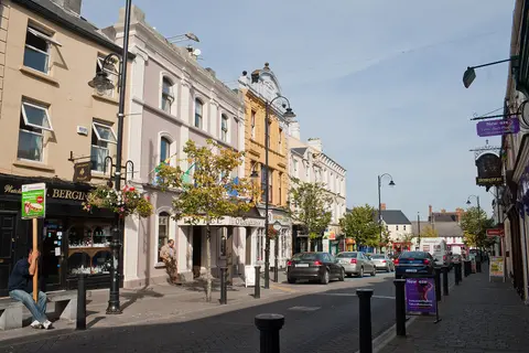 Main Street of Portlaoise, looking north-east.