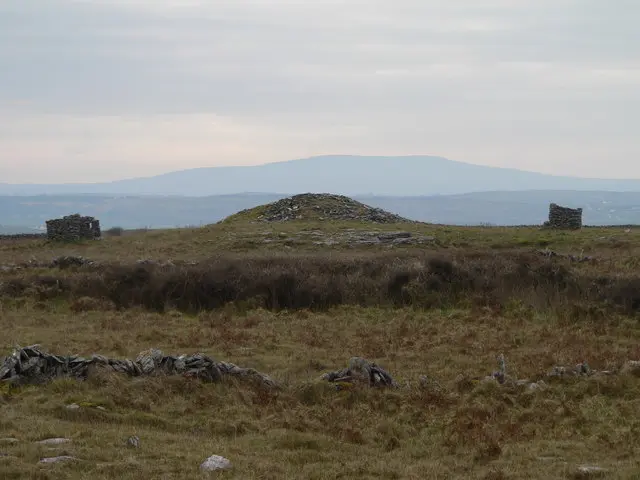 Poulawack Burial Cairn. First Phase c.3350BC. Second Phase c.2000BC.