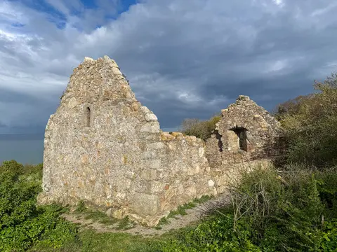Raheenachluig Church, Bray