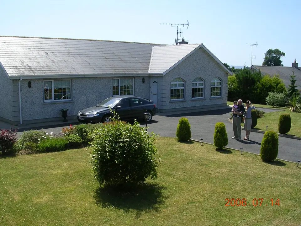 Ronnie's house