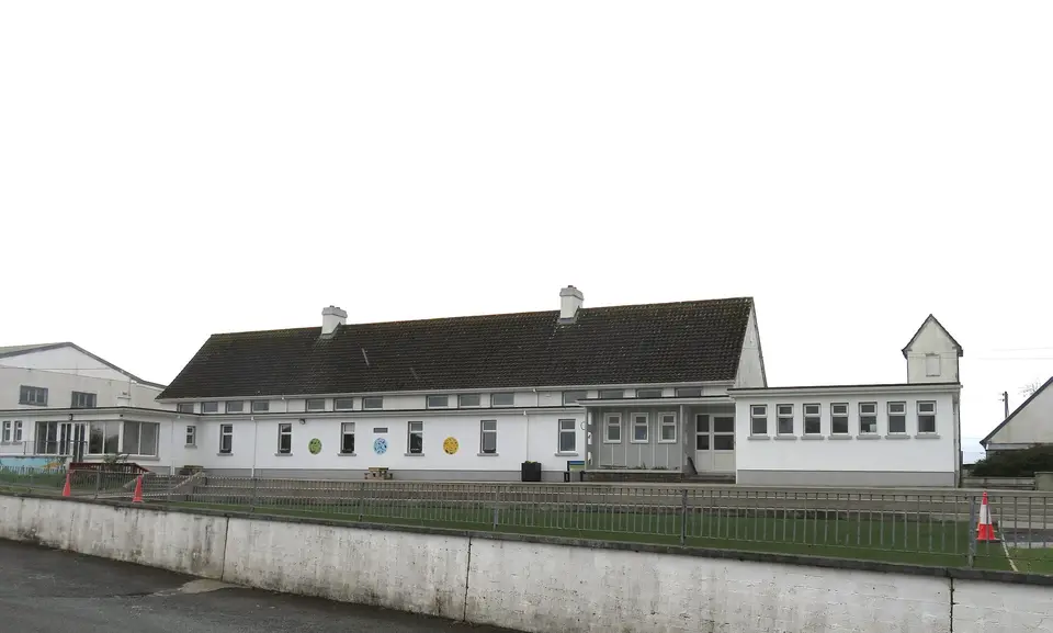 Rosmuck school