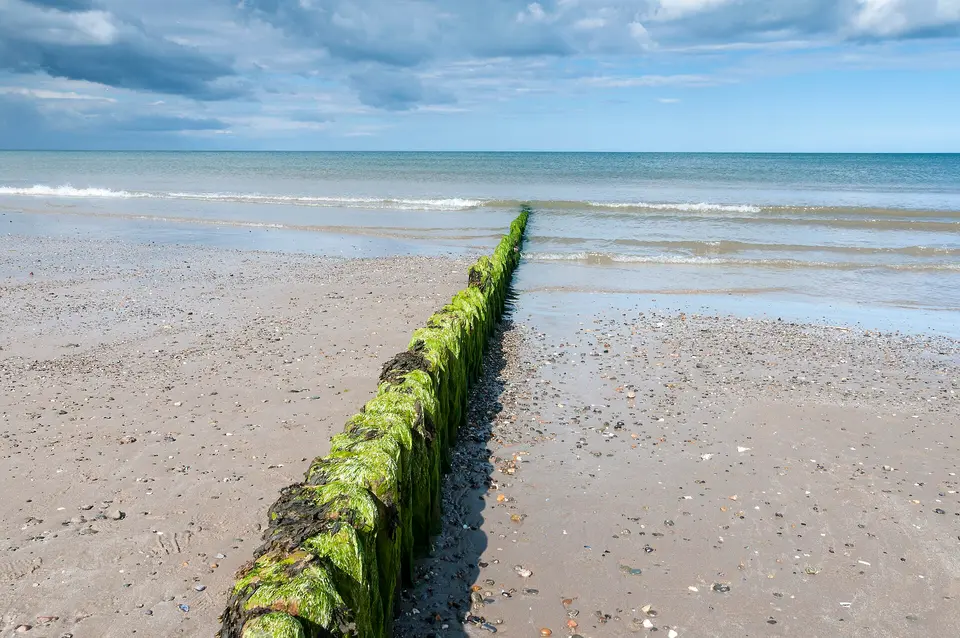 Rosslare Beach - One of the groins going out to sea