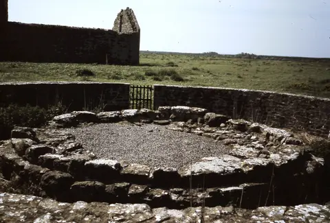 Round Tower Liathmore (Leigh)