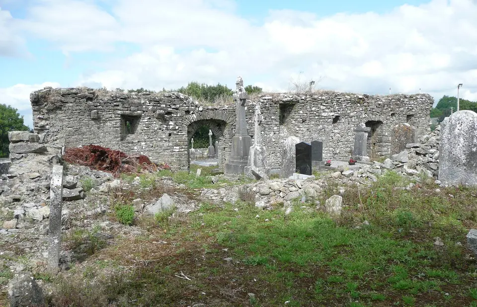 Ruined church, Dunnamaggan