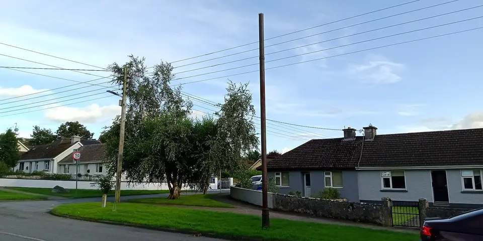Sewer vent on Chapel Street in Bennettsbridge. No maker's mark present, but must be Shannon Foundry Limerick.