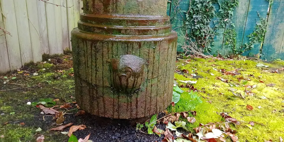 Sewer vent Creamery Road Piltown. It has no maker's mark, but the number of flutes and measurements match those of other examples made by Tonge & Taggart Dublin.