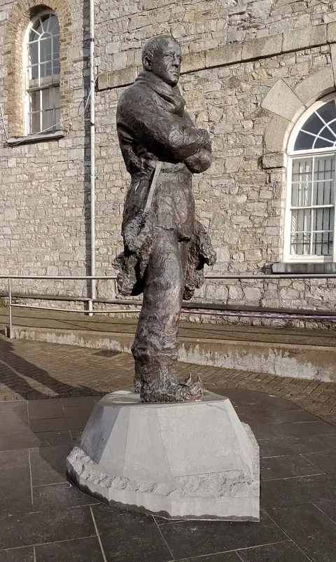 Shackleton statue, Athy, County Kildare