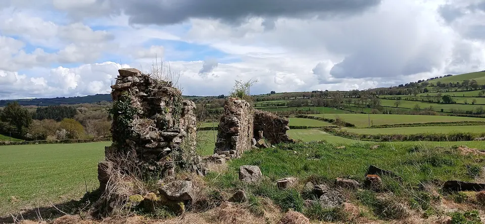 Remaining walls of St Crispin's Church