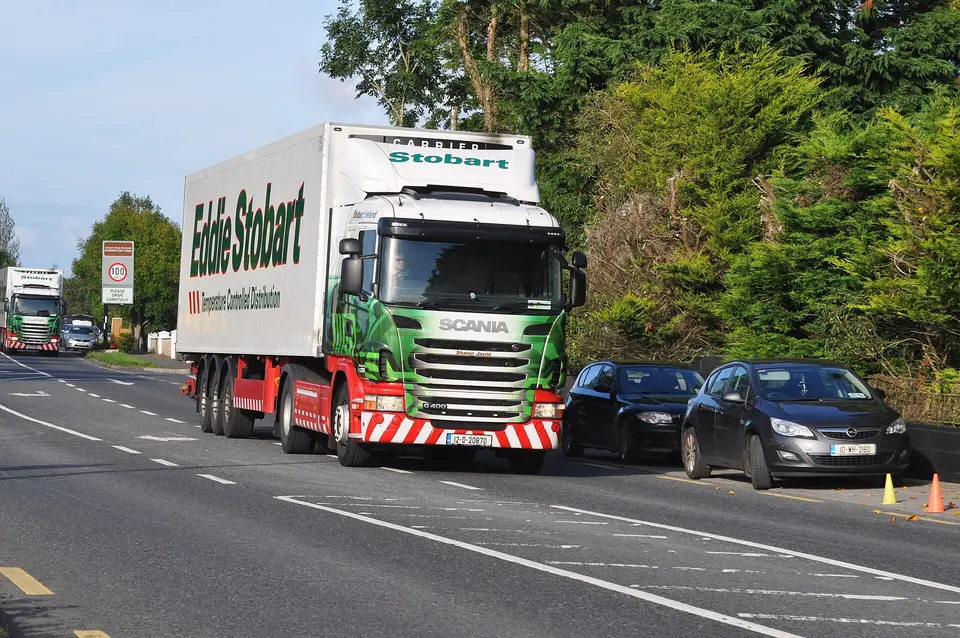 Stobart Ireland L7576 "Sharon Jayne" (12 D 20870) 2012 Scania G400, 13 October 2013