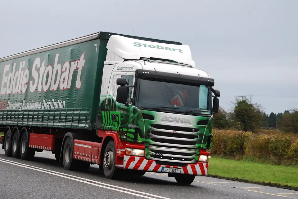 Eddie Stobart Ireland "Niko" L7577 12-D-20871 heads west on the N4 at Rathowen, Co. Weatmeath, Ireland on Sunday November 10th 2013
