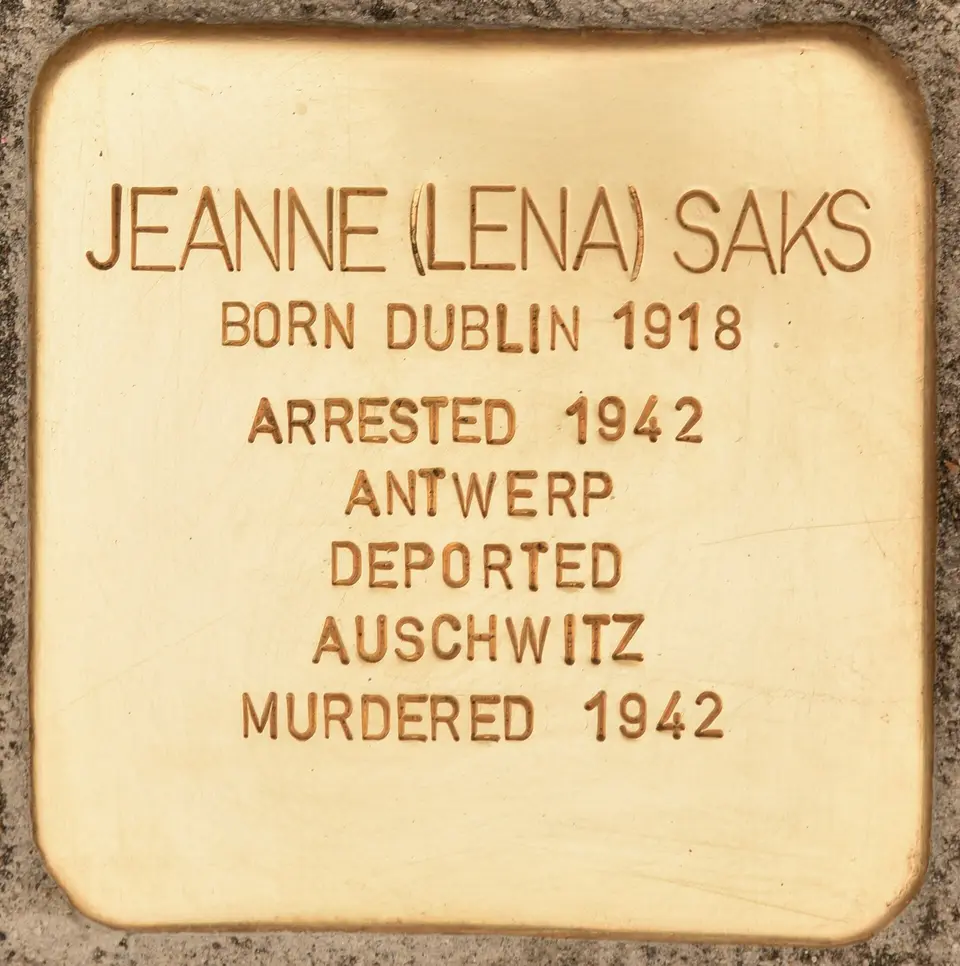 Jeanne (Lena) Saks