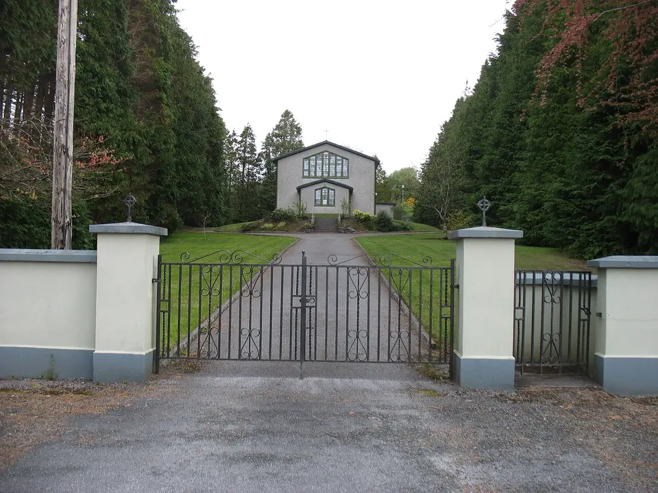 Templenoe RC church