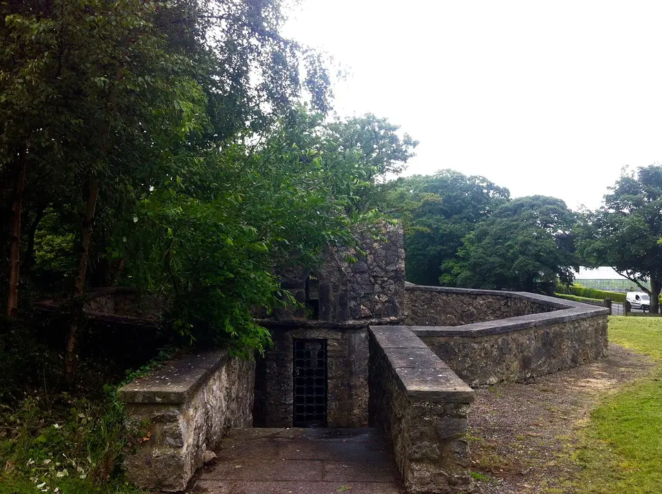 Steps down, beside St Doulagh's Church, lead to an octagonal stone building which is believed to have been a baptistry, the only surviving detached baptistry in Ireland.