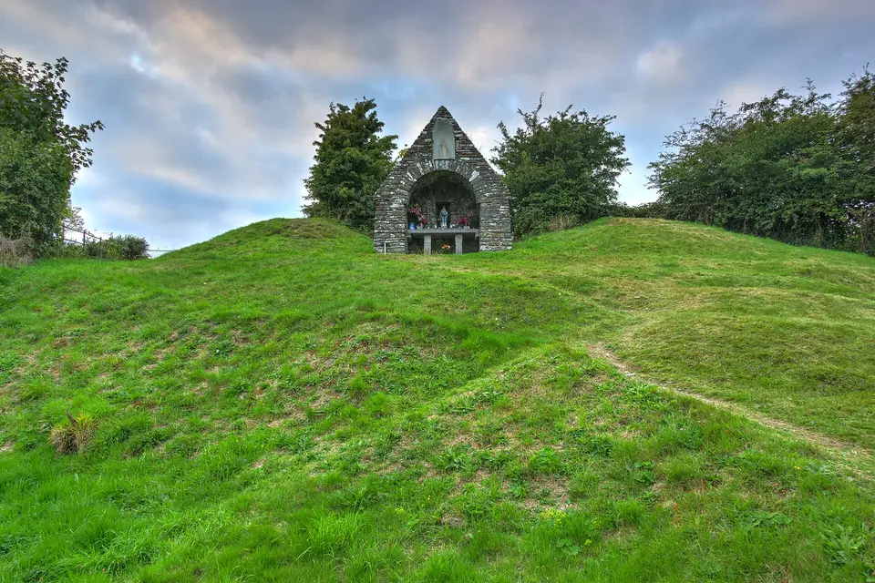 The holy shrine at Castlekiernan, near Carnaross, Co. Meath