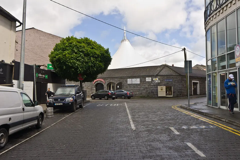 The Milk Market, Limerick street scene