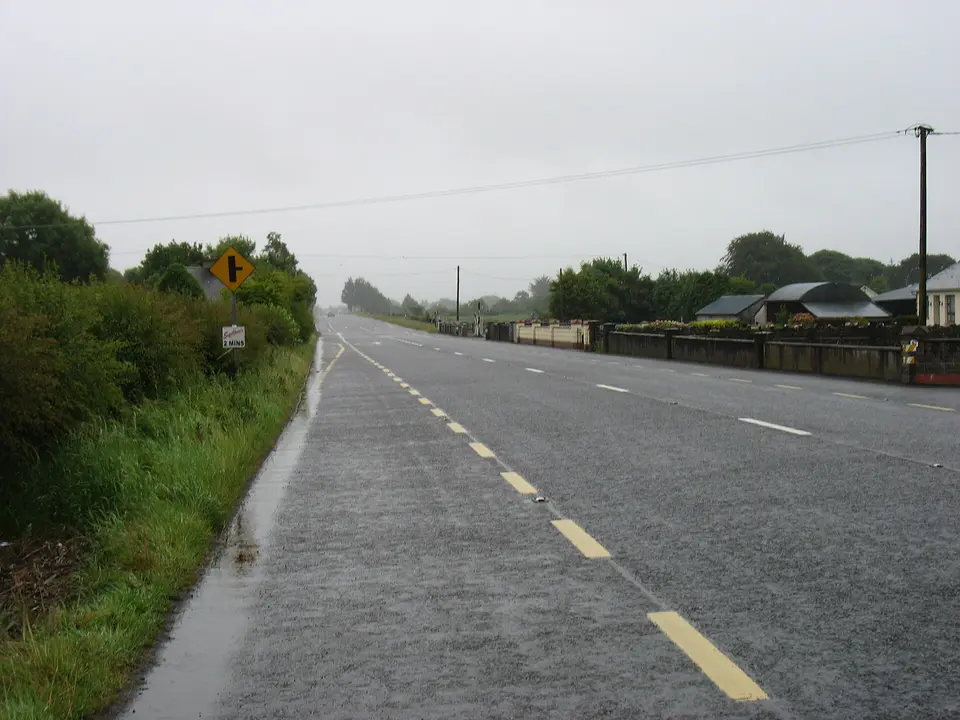 The N17 nearing Ballindine