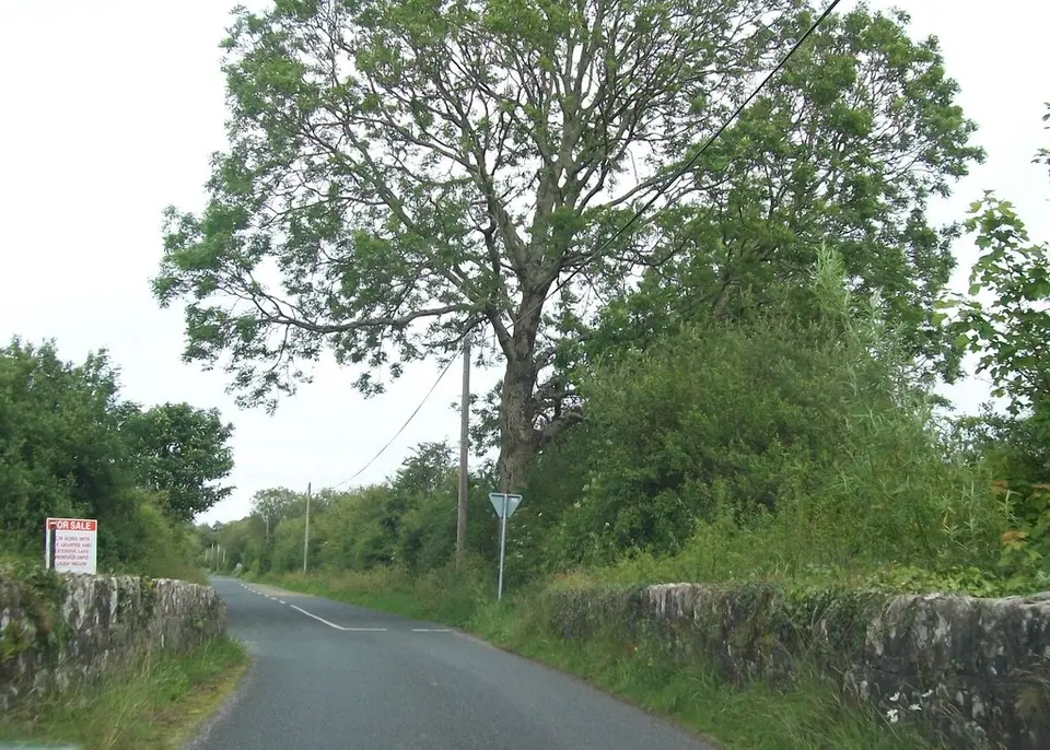 The R281 at Straud