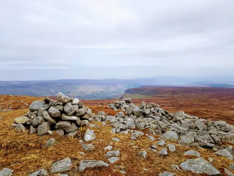Truskmore SE Cairn, Co. Leitrim, 631m