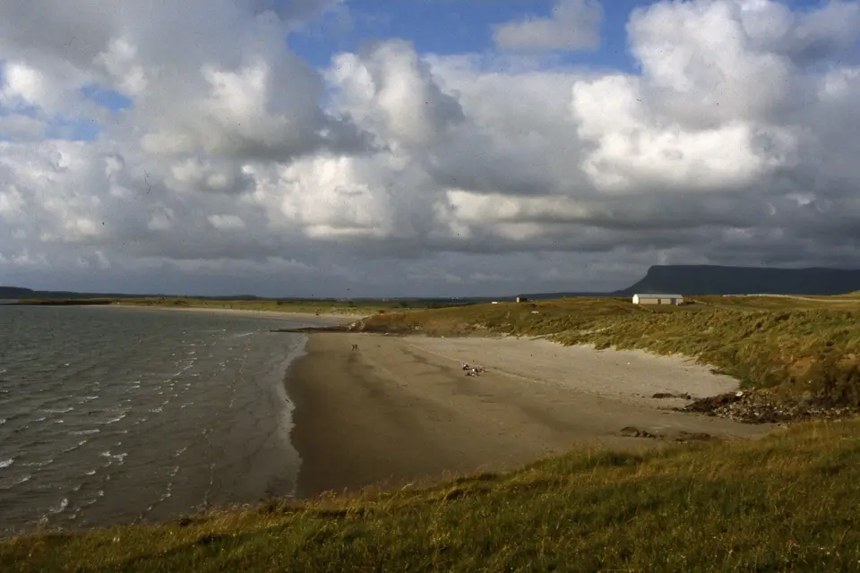 View N along beach at Rosses Point