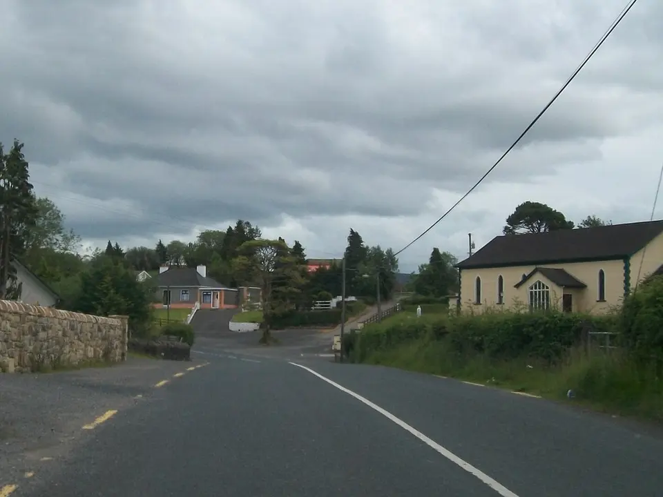 View south along the R206 at the village of Glangelvin
