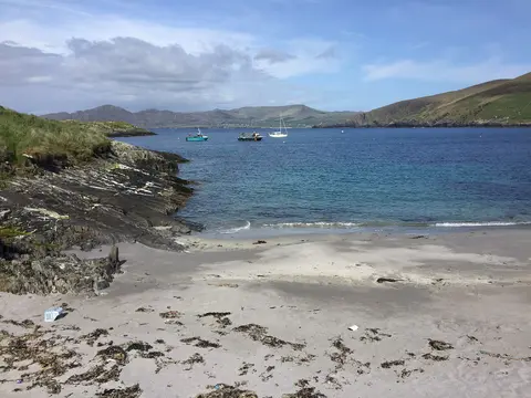 White Strand, Garinish